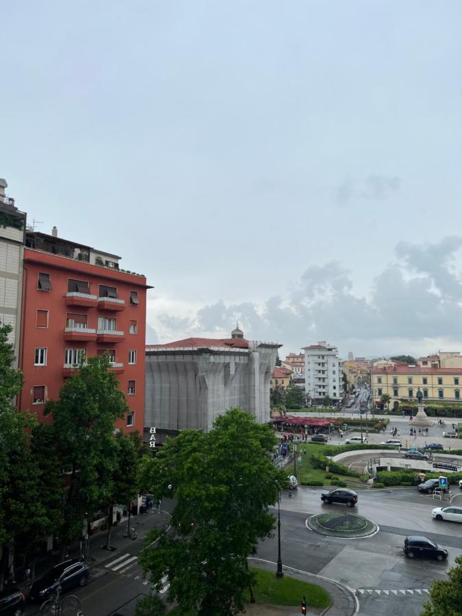 B&B Peace 2 Pisa Ngoại thất bức ảnh