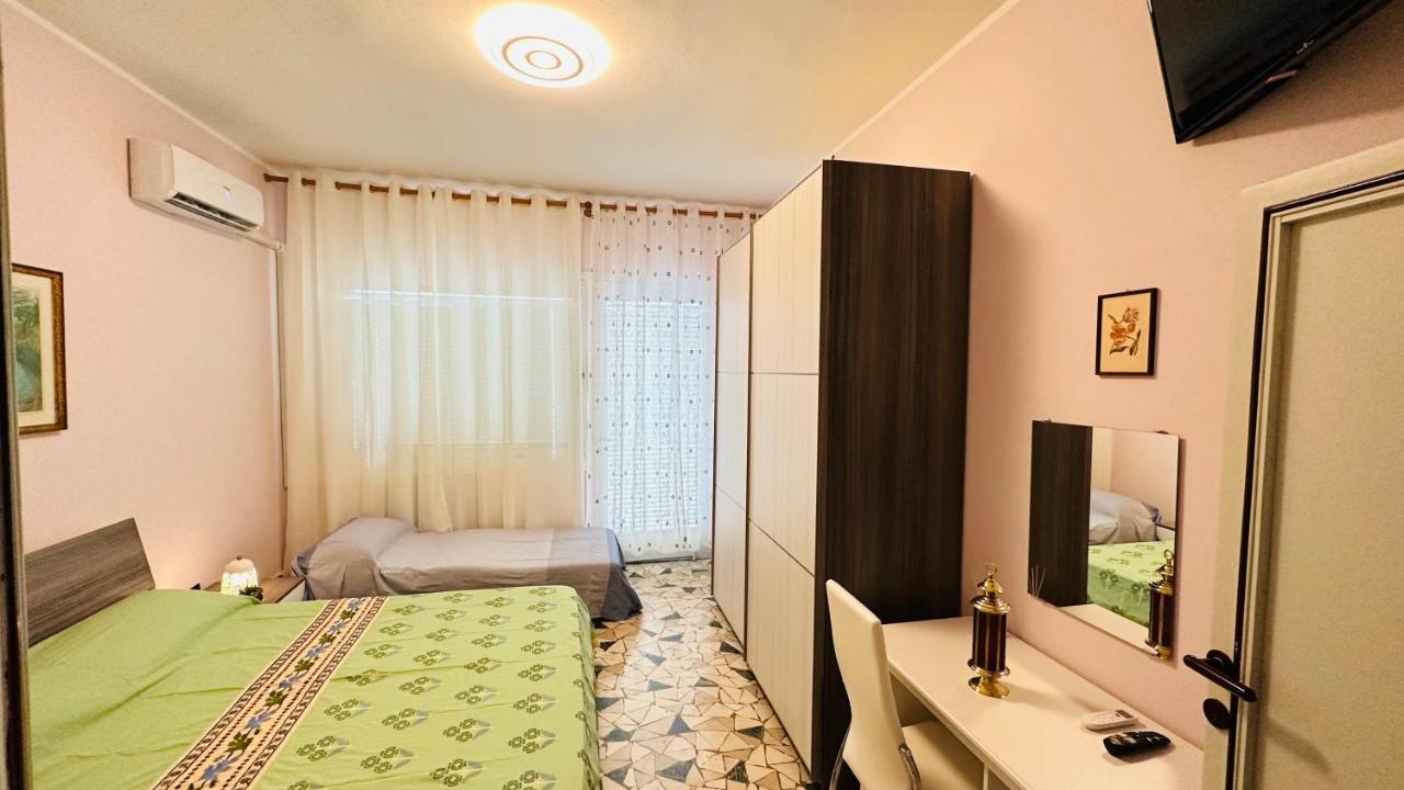 B&B Peace 2 Pisa Ngoại thất bức ảnh